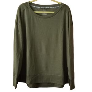 NWT Jones New York Sport Size XL Green Long Sleeve Pullover Thumb Holes NWT